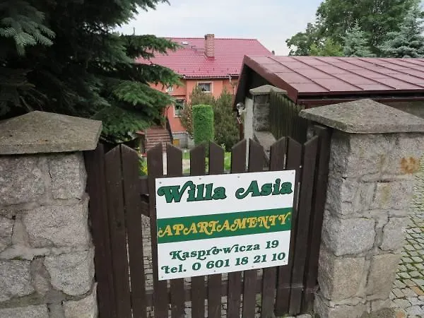 - דירה שצ'קלארסקה פוראובה