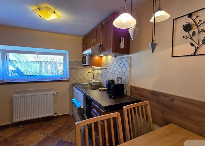 - * שצ'קלארסקה פוראובה